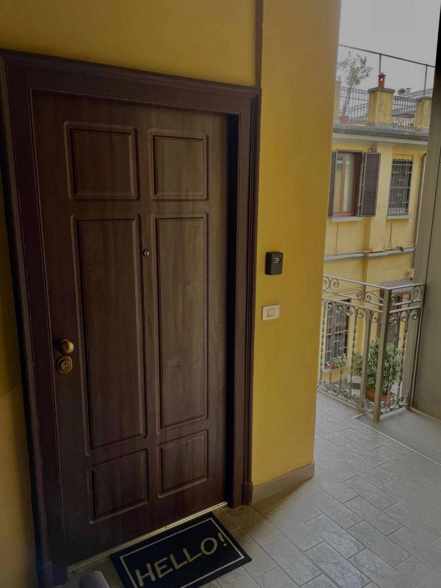 Super Modern And Design Apartment, A Due Passi Dai Navigli Milano Ngoại thất bức ảnh